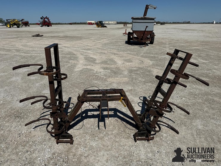 fuerst-front-runner-3-pt-track-scratcher-image-2
