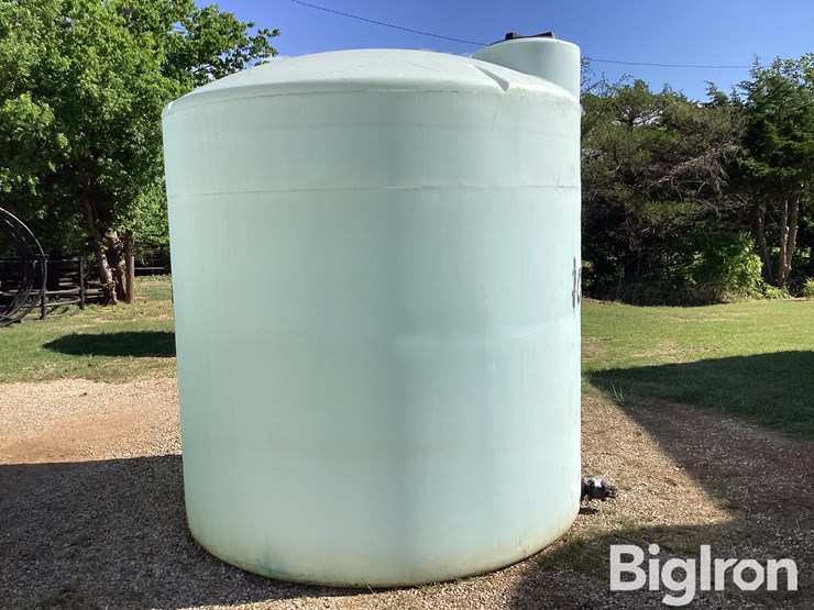 3,000-gal-storage-tank-image-4