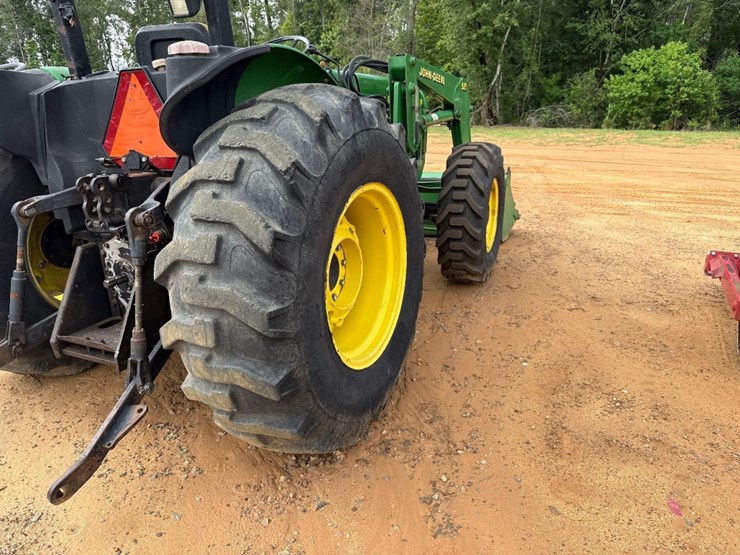 john-deere-5205-image-7