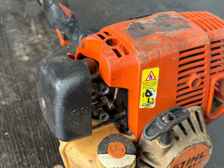 #6071-•-stihl-fs91r-4'-hedge-trimmer-image-3