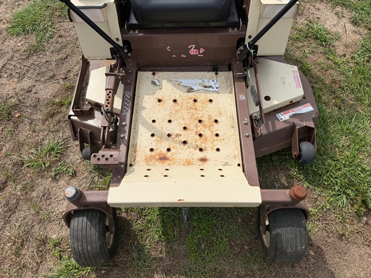 #6000-•-grasshopper-52"-zero-turn-lawnmower-image-8