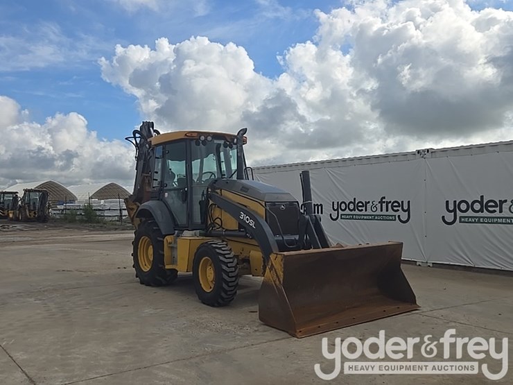 2020-deere-310sl-image-7