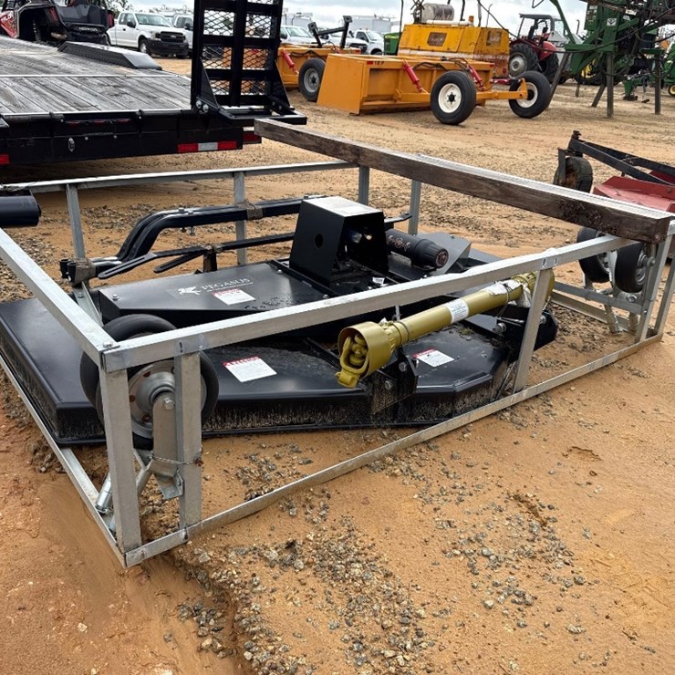 195 - NEW PEGASUS 7' FINISHING MOWER