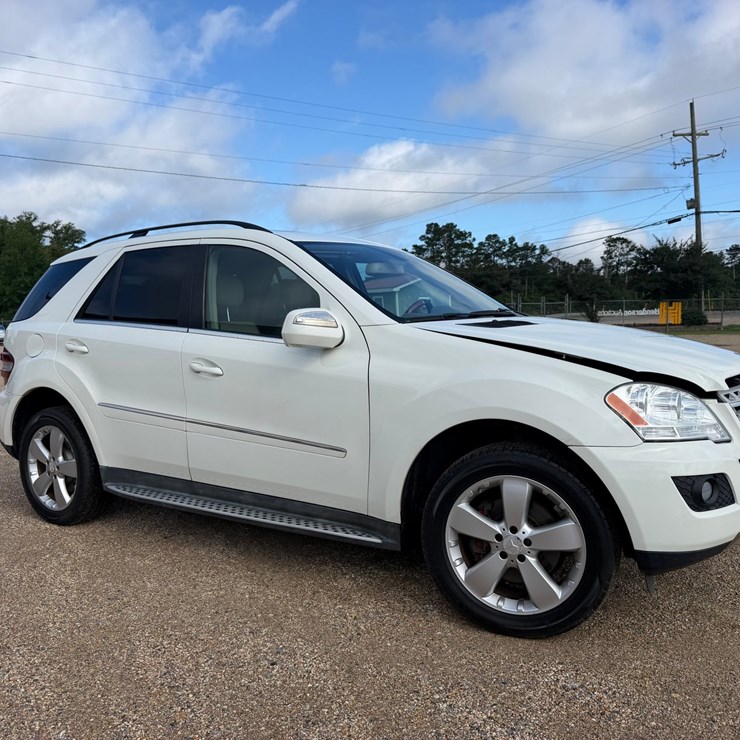 2010 MERCEDES-BENZ ML350