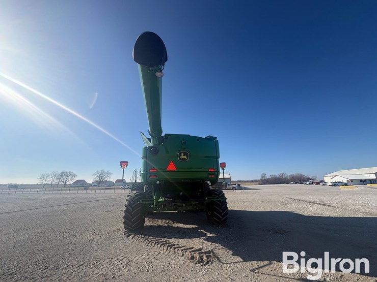 2022-john-deere-s780-image-6