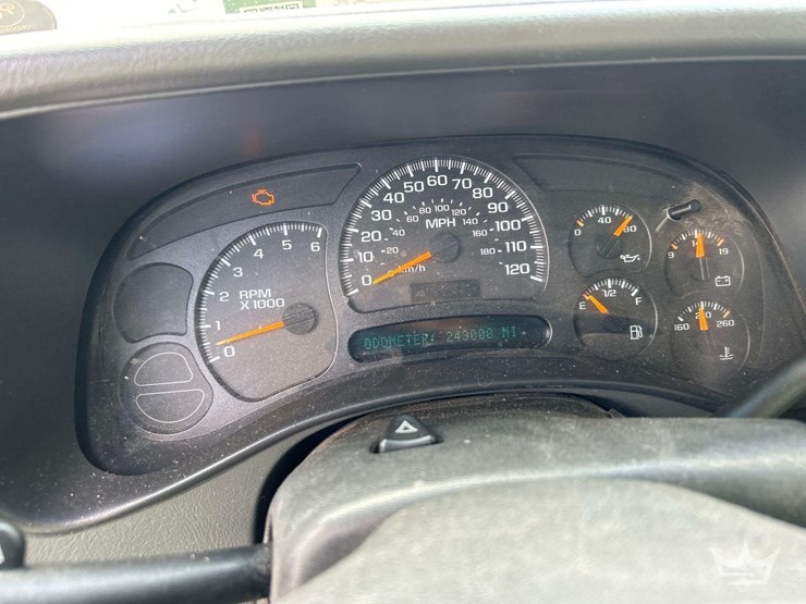 2005-chevrolet-silverado-1500-image-15