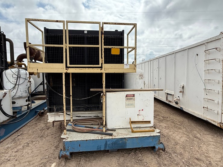 2011-caterpillar-3512-image-2