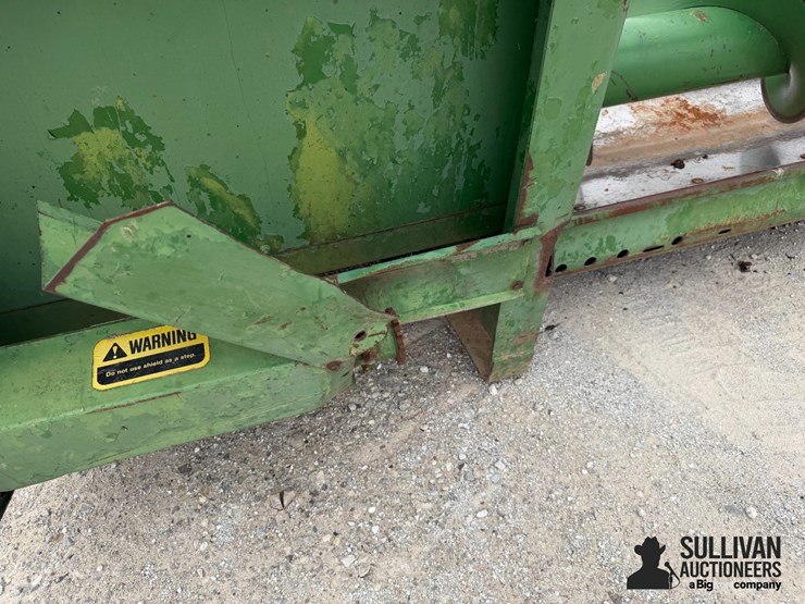 john-deere-444-image-13