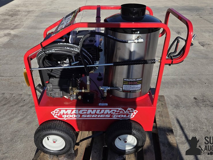 2026-magnum-4000-series-hot-water-pressure-washer-image-8
