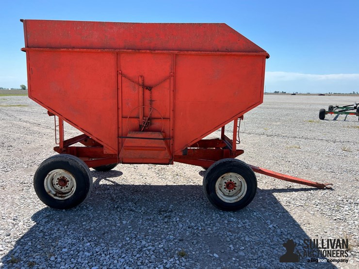 gravity-flow-wagon-image-4