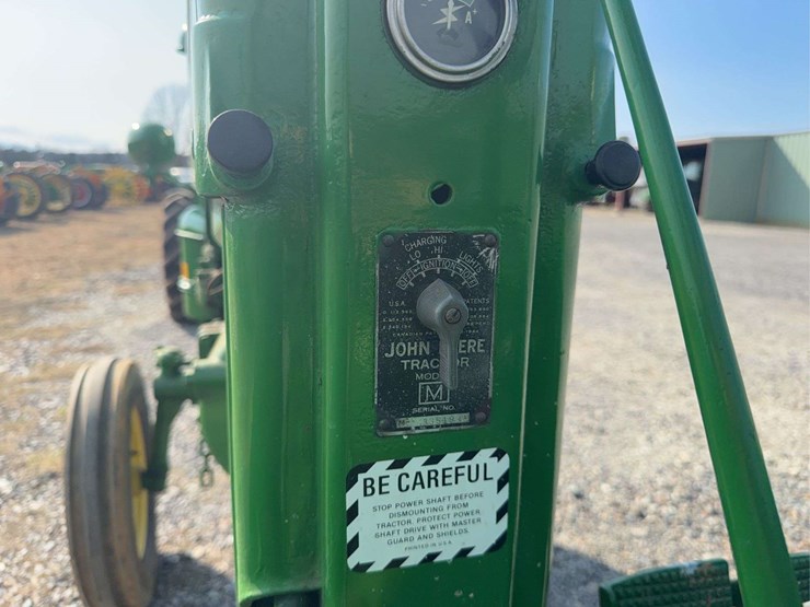 john-deere-m-image-38