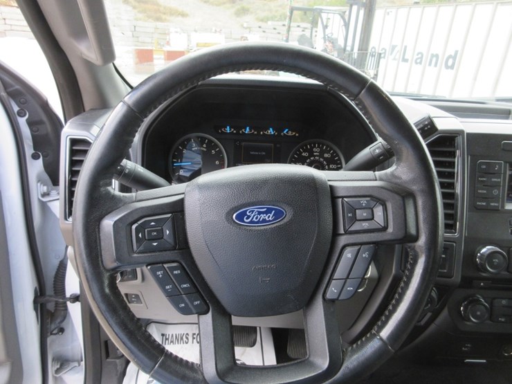 2017-ford-f150-xlt-image-11
