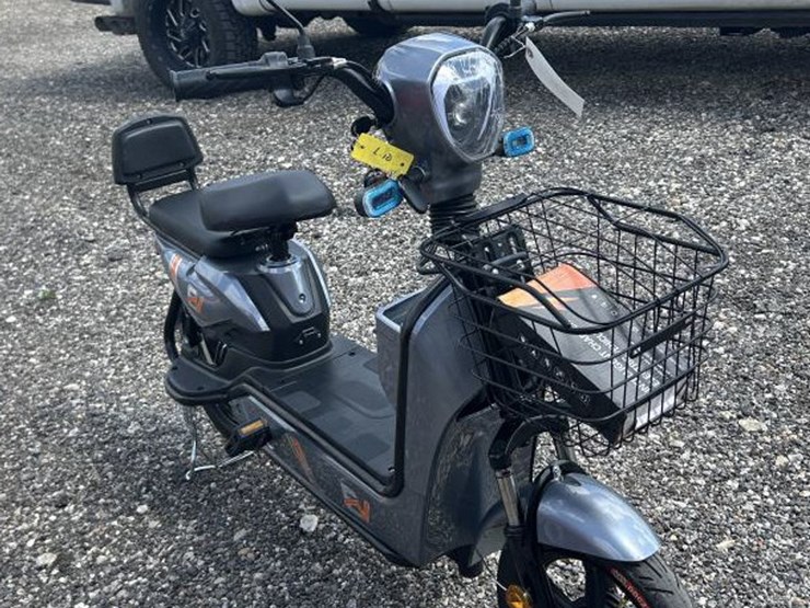 #10-•-electric-bike-(irev)---grey-image-3