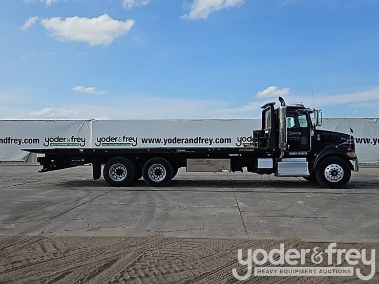 2014-peterbilt-337-image-6