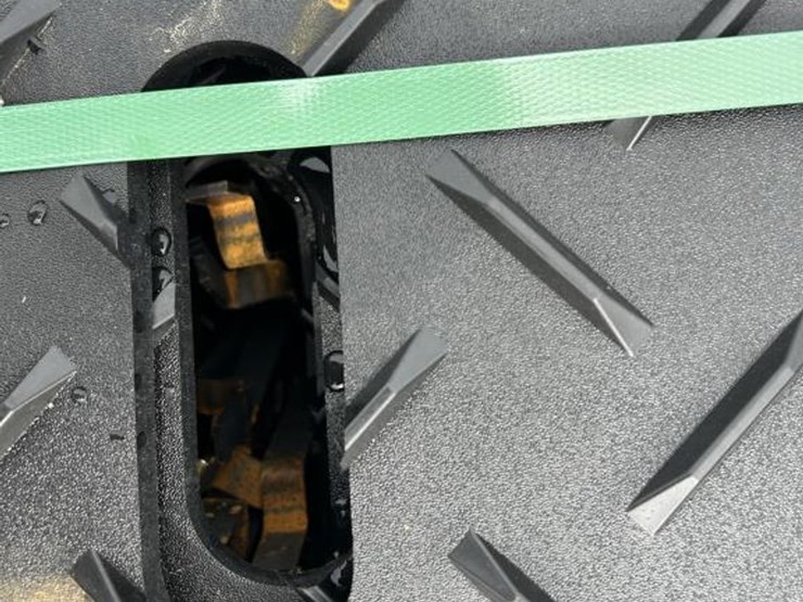 #118-•-(15)-ground-protection-mats---4'-x-8'-x-0.5"-image-3