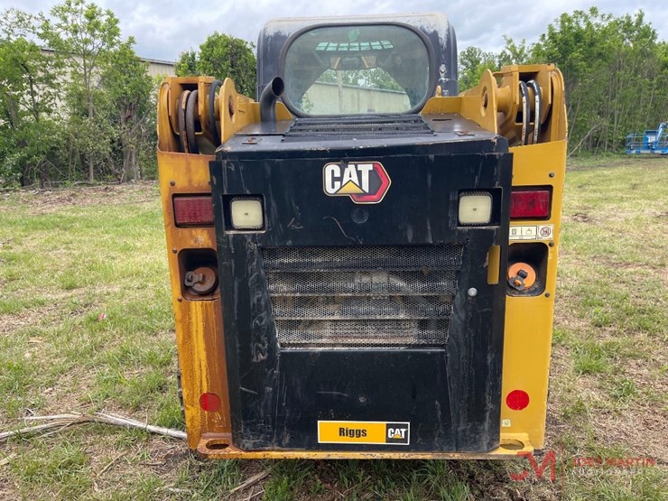 2023-caterpillar-226d3-image-12
