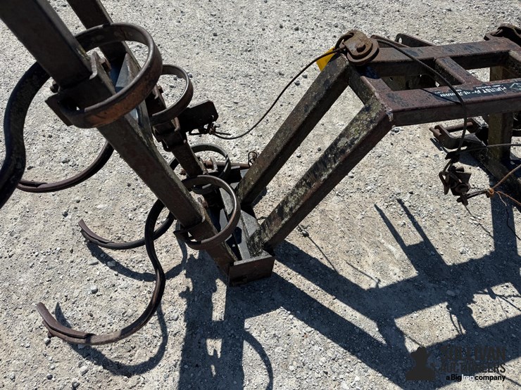 fuerst-front-runner-3-pt-track-scratcher-image-17