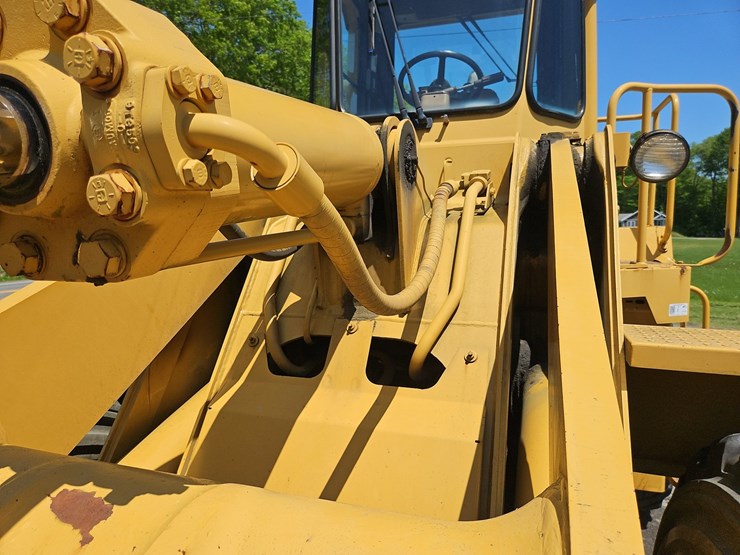 caterpillar-950e-image-21