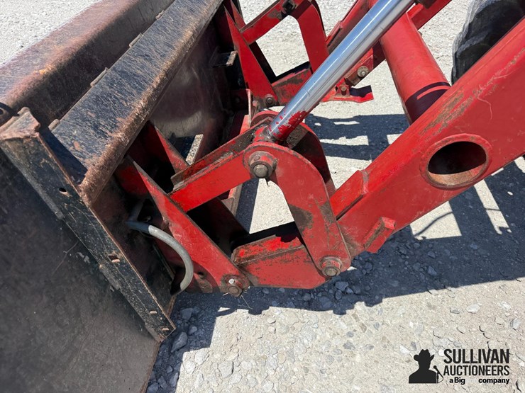 case-ih-5240-image-10