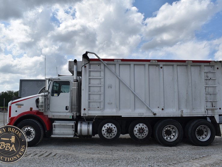 2007-kenworth-t800-image-7