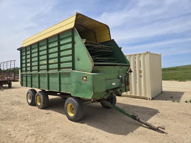 716-john-deere-716a-image-1
