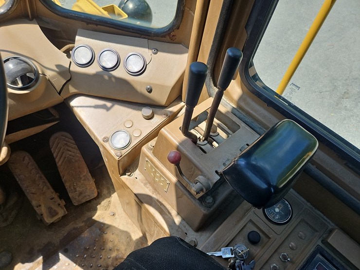 caterpillar-950e-image-25