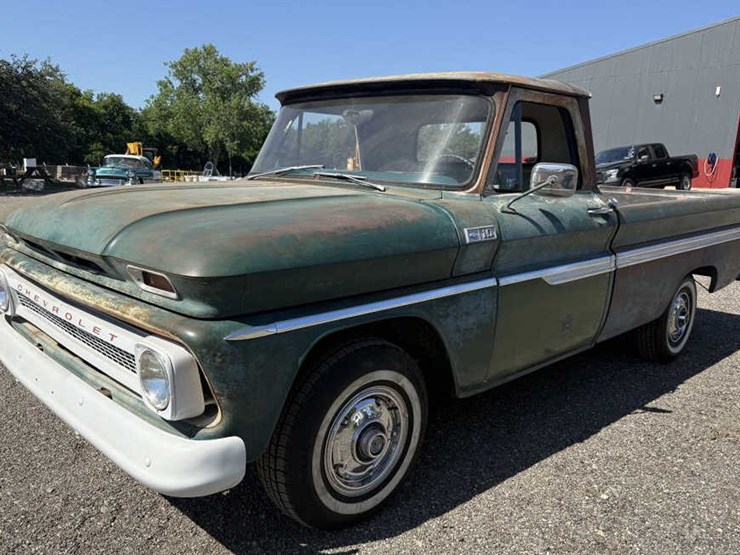 1965-chevrolet-c10-image-1