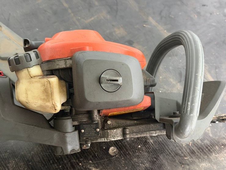 #6083-•-husqvarna-122hd45-hedge-trimmer-image-4