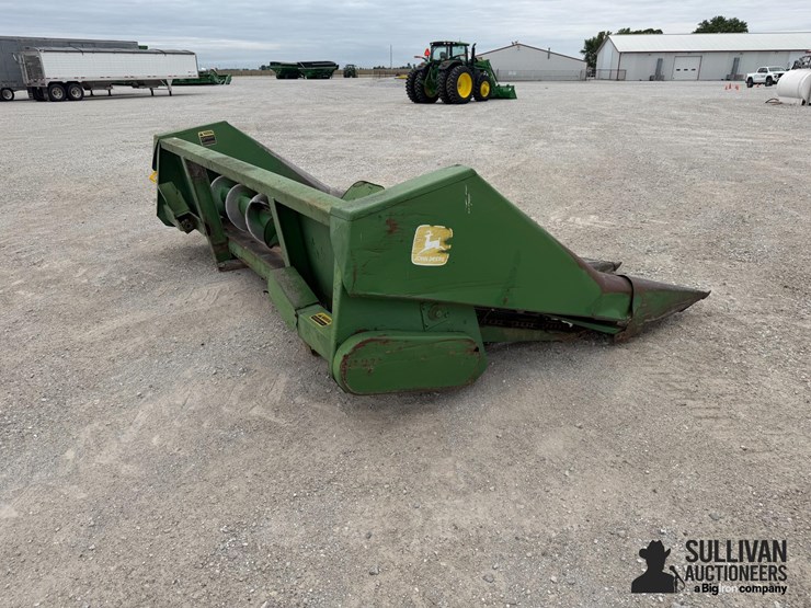 john-deere-444-image-5