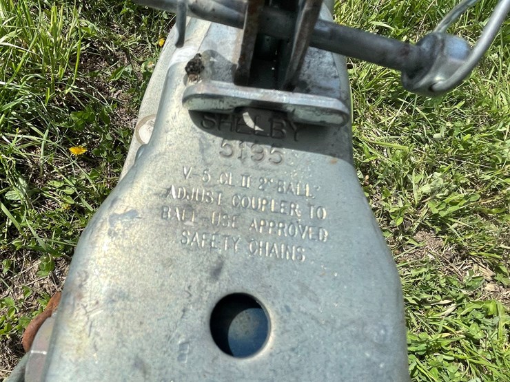 #2105-•-2012-triton-pontoon-trailer-(no-registration-card)-image-16