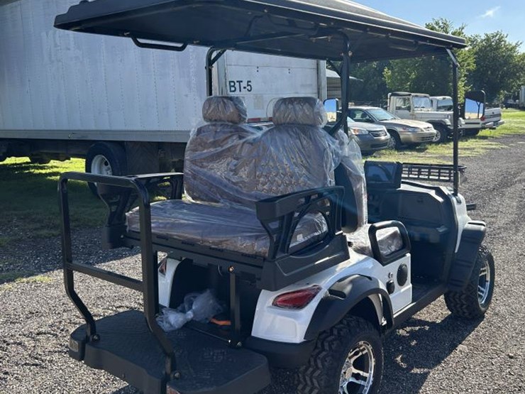 #41-•-4-seat-electric-golf-cart---sdlgc80---white-image-5