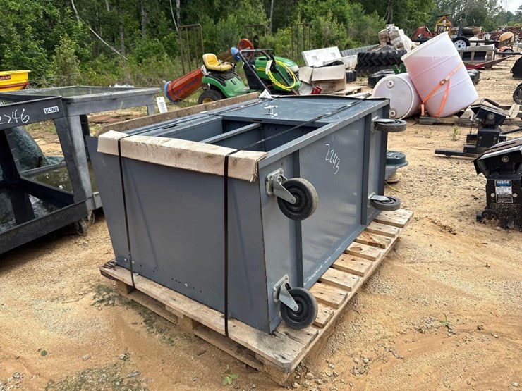 2243---rolling-metal-work-station-image-1