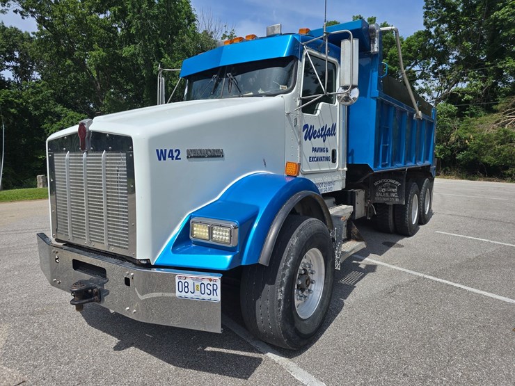 2003-kenworth-t800-image-1