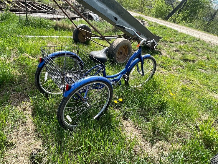 #2109-•-schwinn-meridian-trike-image-5