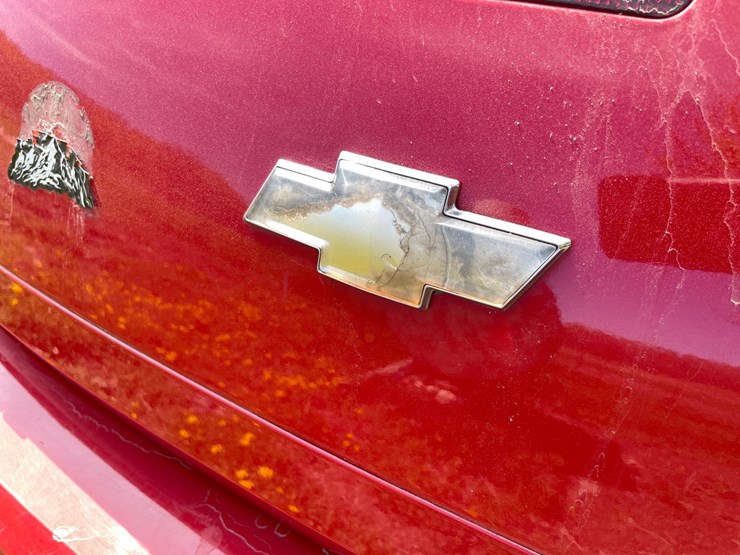 #2101-•-2013-chevy-impala-(has-wi-title)-image-15