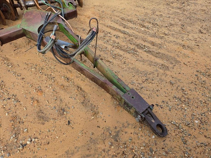 john-deere-630-image-5