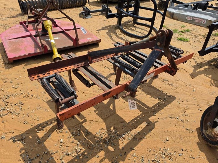 181---5-shank-spring-loaded-chisel-plow-image-4
