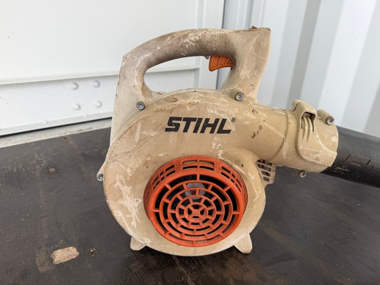 #6035-•-stihl-bg50-handheld-leaf-blower-image-6