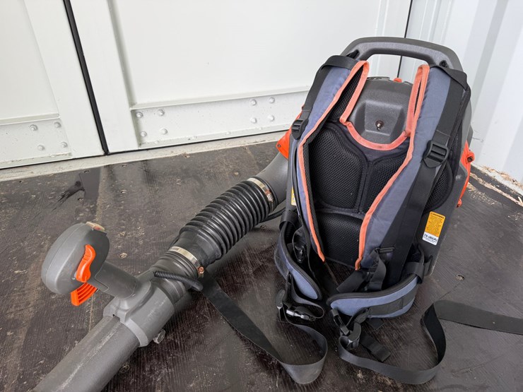 #6029-•-husqvarna-150bt-backpack-leaf-blower-image-5