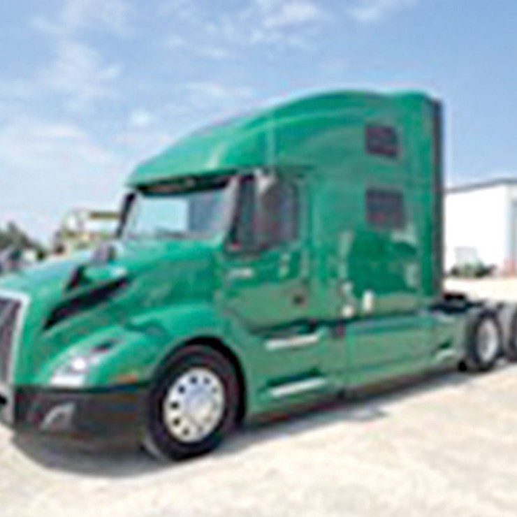 2023 VOLVO VNL860