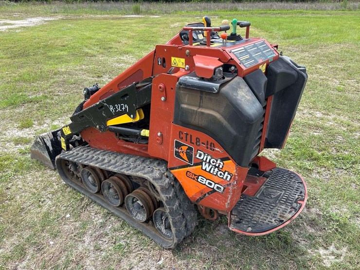 2020-ditch-witch-sk800-image-4