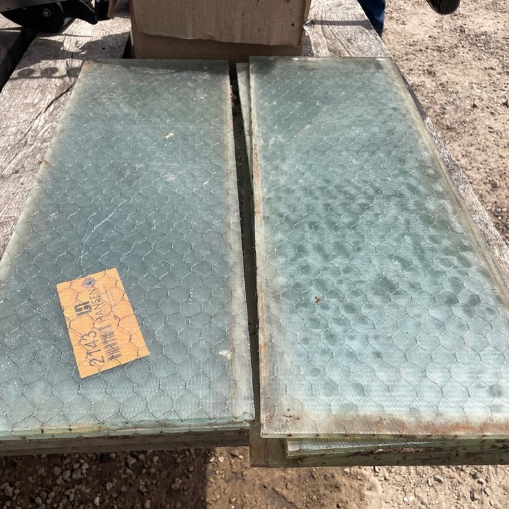 #2143 • (13) Sheets of Decorative Glass