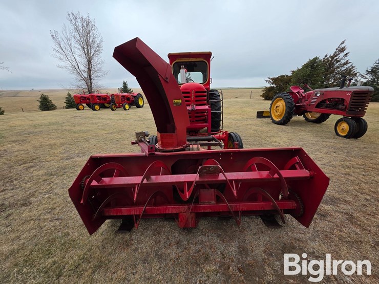 massey-ferguson-44-image-2