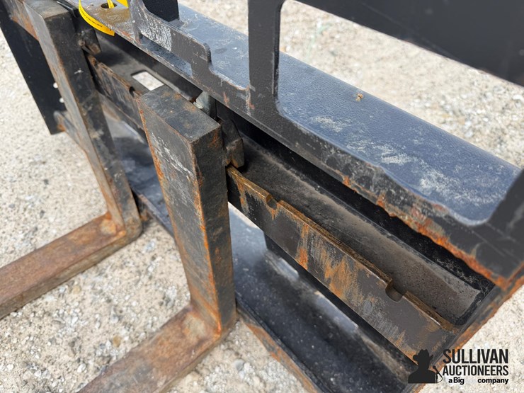 skidpro-48"-pallet-forks-image-16