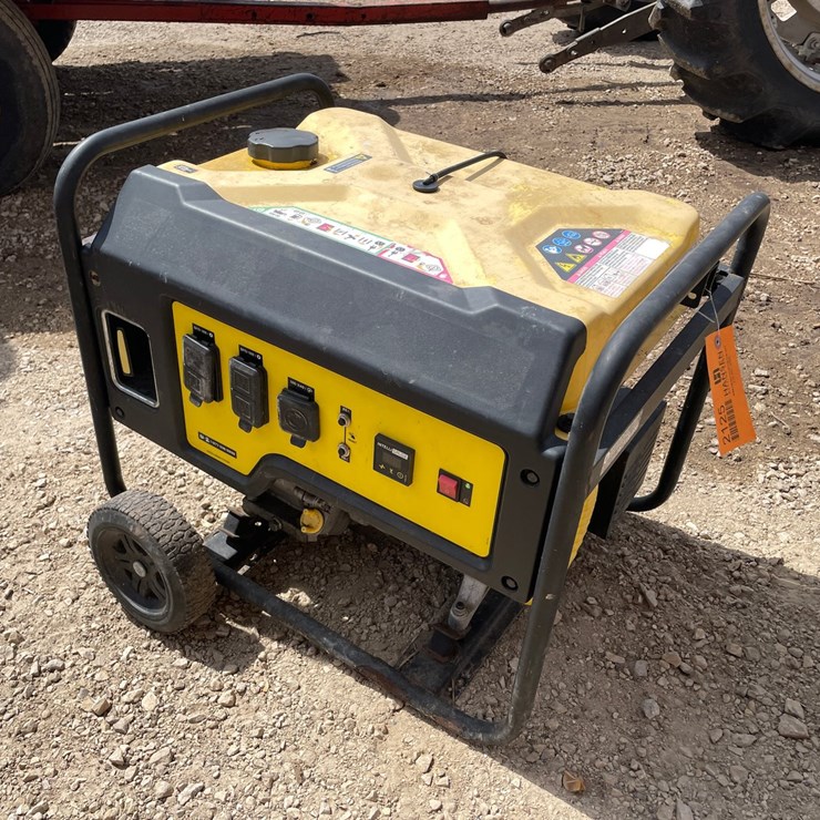#2125 • Champion Generator