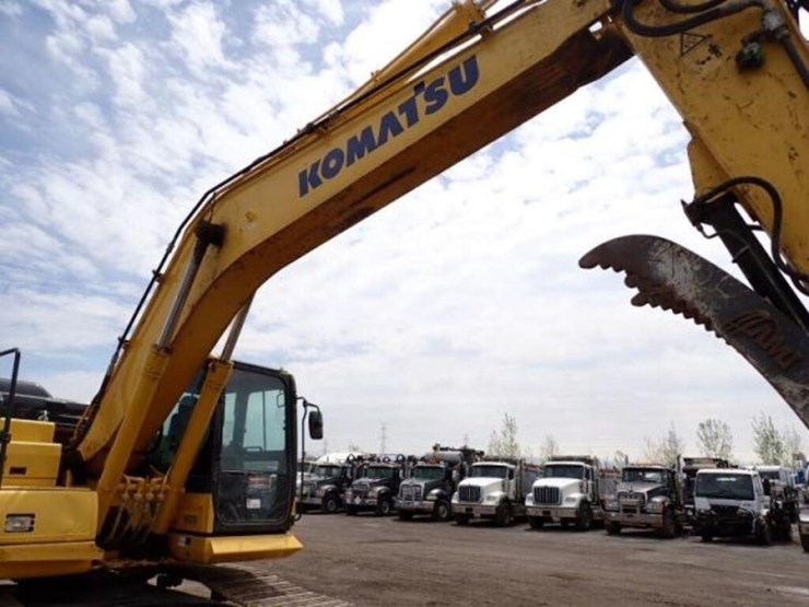 2022-komatsu-pc210-lc-11-image-32