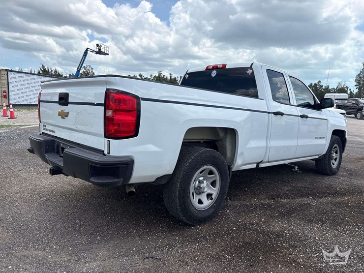 2016-chevrolet-silverado-1500-image-3