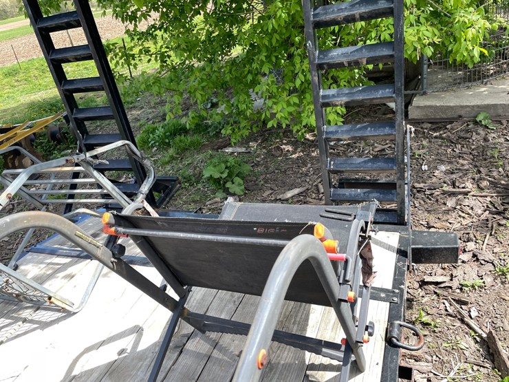 #2120-•-big-game-tree-stand-image-6