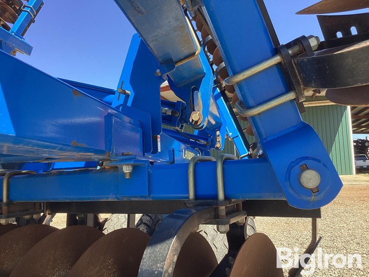 2015-landoll-6230-33-image-15