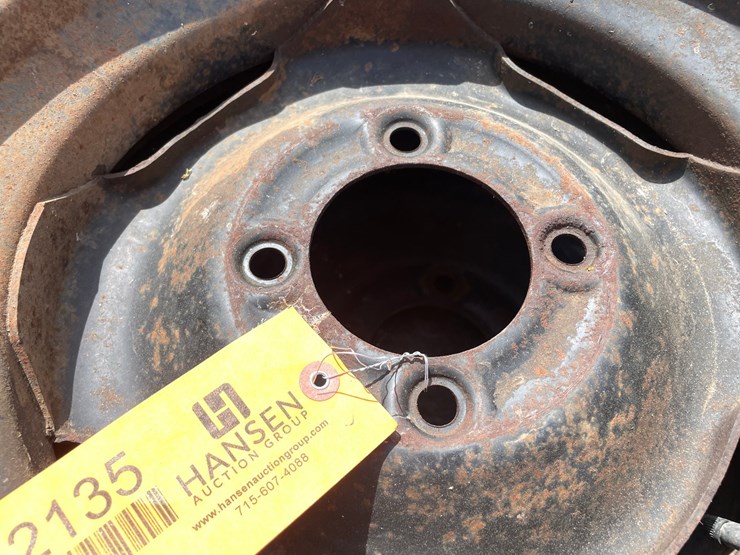 #2135-•-(2)-implement-tires-image-3